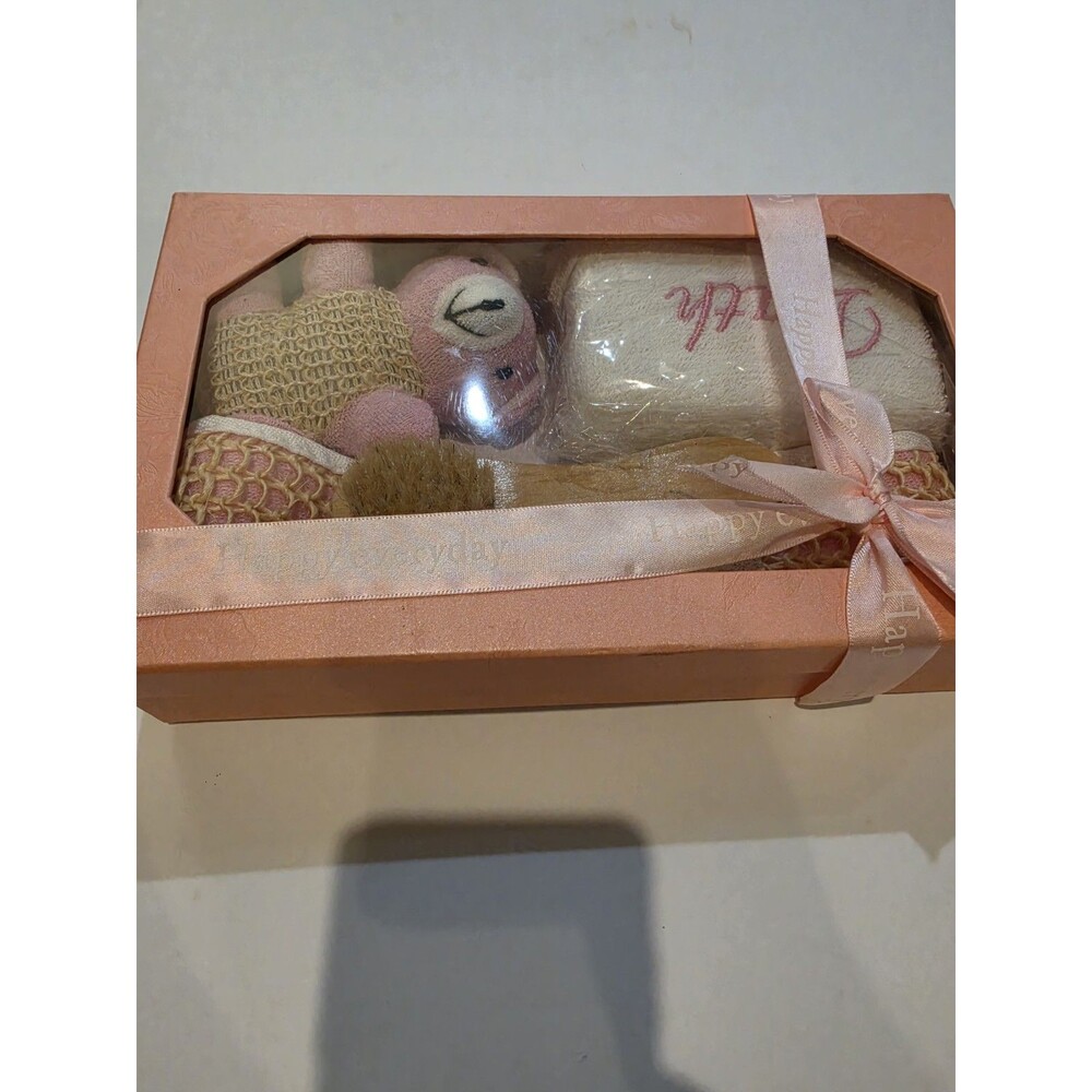 Happy Every Day Bath Gift Set